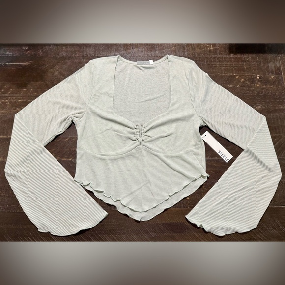 NWT Steele Urban Outfitters Harley Top in Dusted Sage Sz Medium - Picture 6 of 11